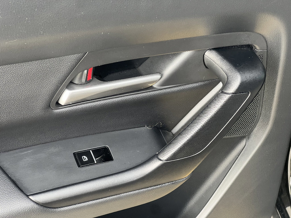 Used 2023 MAZDA CX-50 2.5 S w/ Cargo Package image 34