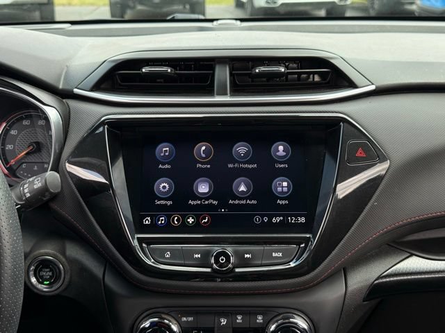 Used 2022 Chevrolet TrailBlazer RS w/ Technology Package FWD image 21