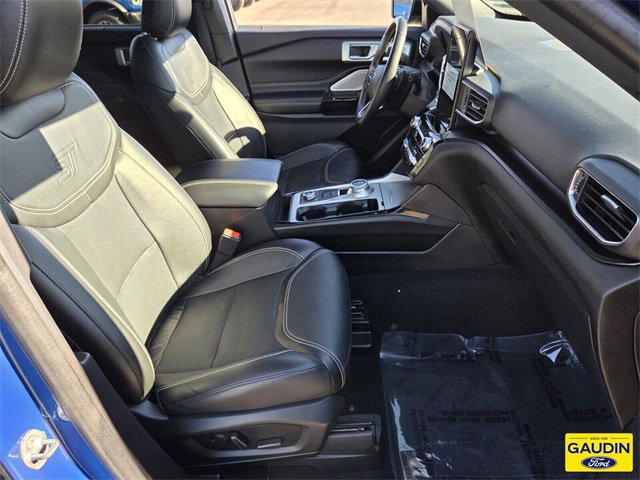 Certified 2022 Ford Explorer ST w/ Equipment Group 401A image 16