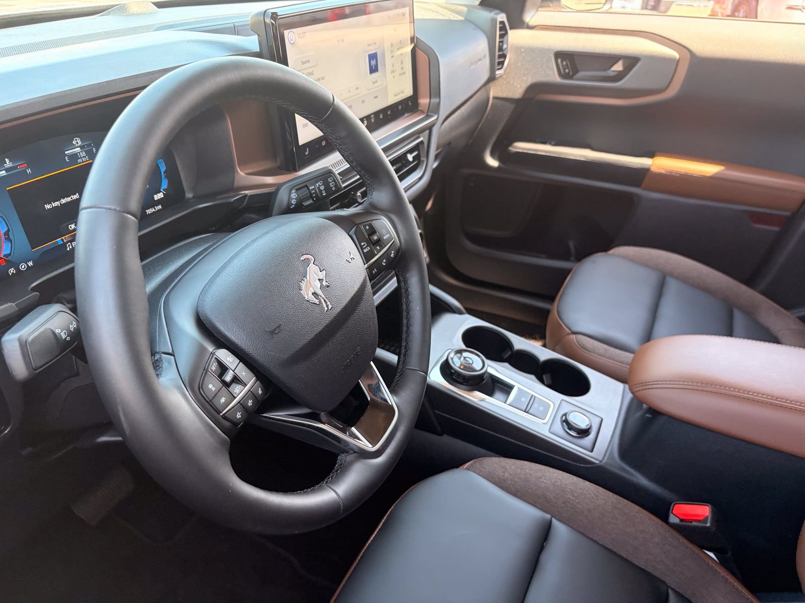 Certified 2025 Ford Bronco Sport Outer Banks AWD/4WD image 14