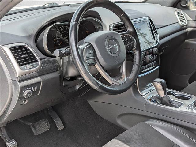 Used 2022 Jeep Grand Cherokee Laredo X AWD/4WD image 10