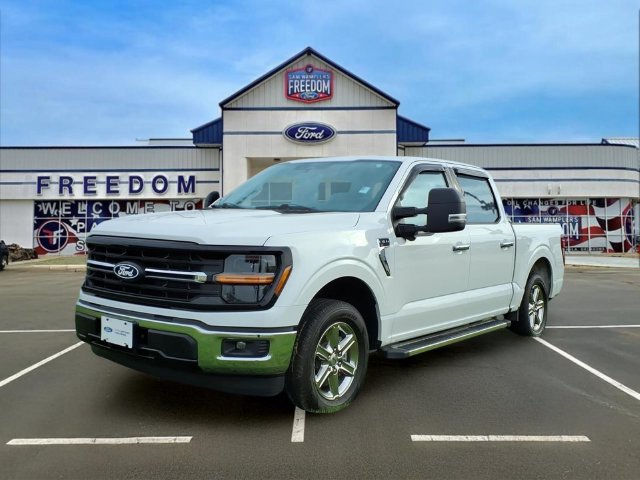 Certified 2024 Ford F150 XLT w/ Tow/Haul Package RWD image 2