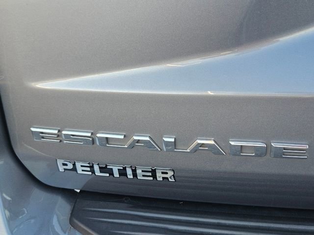 Used 2024 GMC Sierra 2500 AT4X image 9