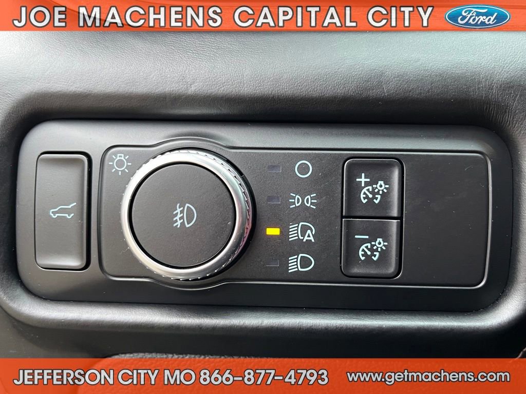 Certified 2020 Ford Explorer Platinum w/ Premium Technology Package image 23