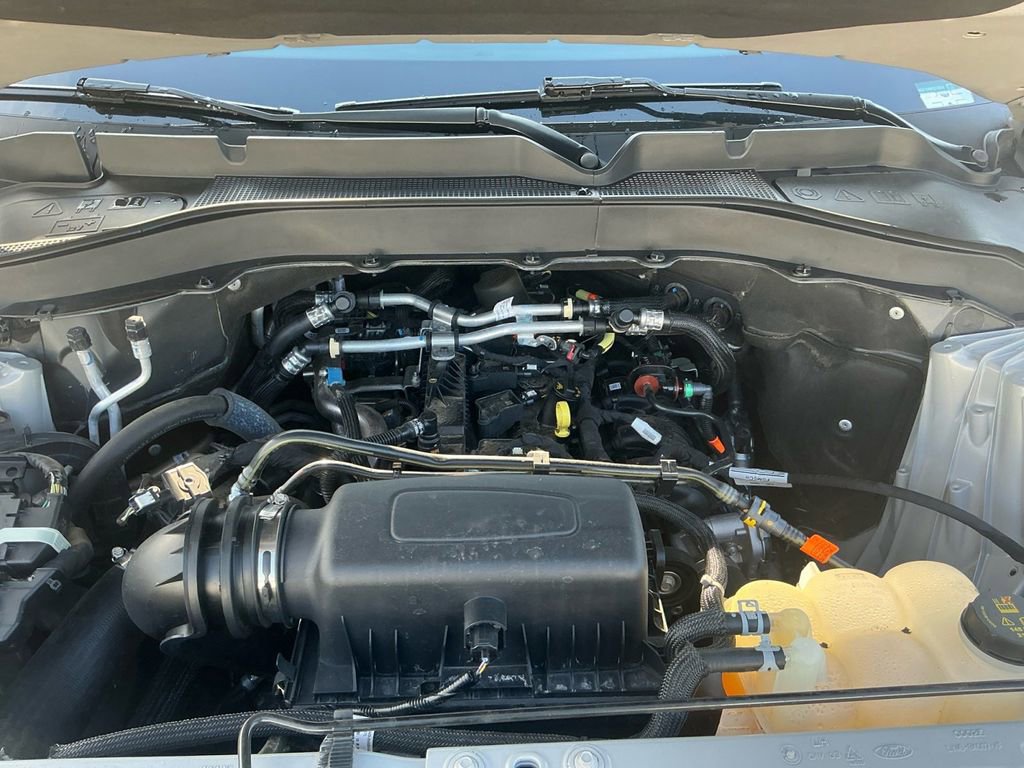 Certified 2023 Ford Explorer XLT RWD image 25