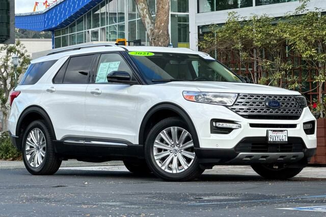 Certified 2021 Ford Explorer Limited w/ Equipment Group 301A AWD/4WD image 2