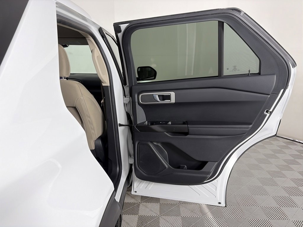 Certified 2022 Ford Explorer 4WD image 27