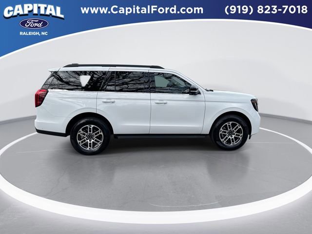 Certified 2025 Ford Expedition Active image 7