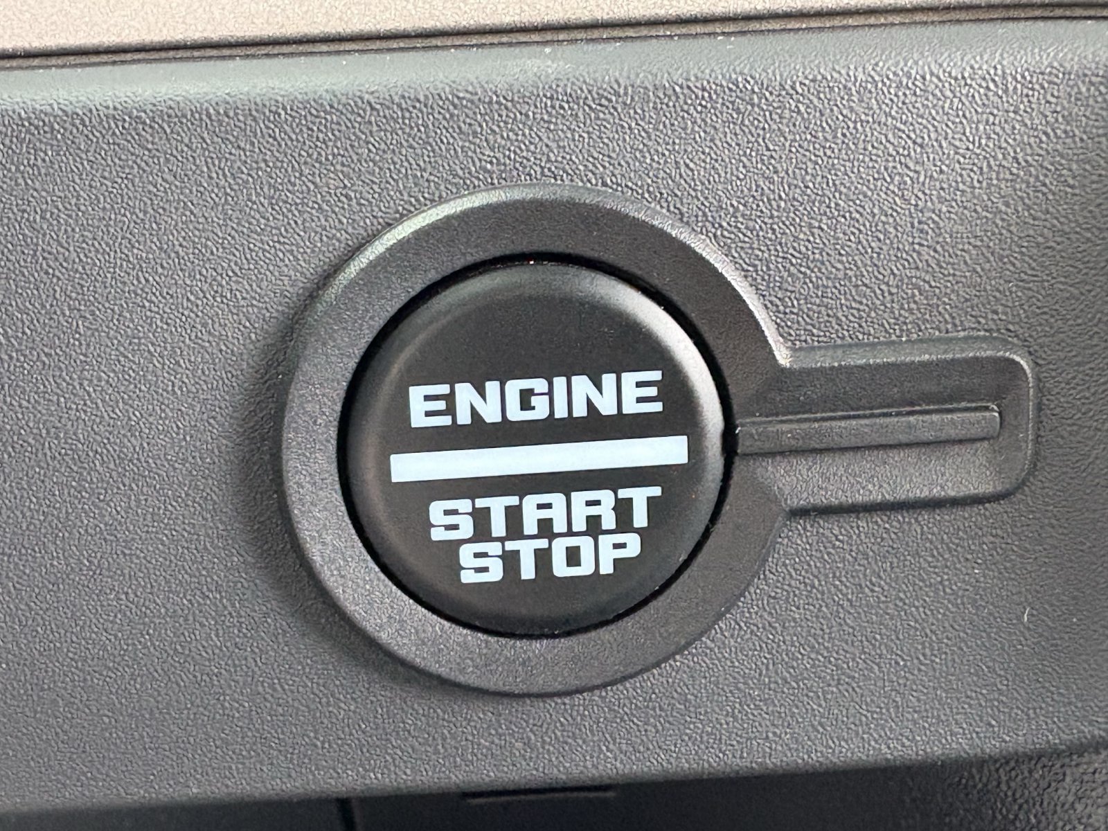 Certified 2025 Ford Bronco Outer Banks AWD/4WD image 32