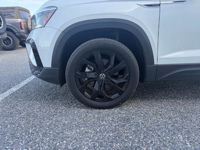 Used 2023 Volkswagen Taos SE AWD/4WD image 23