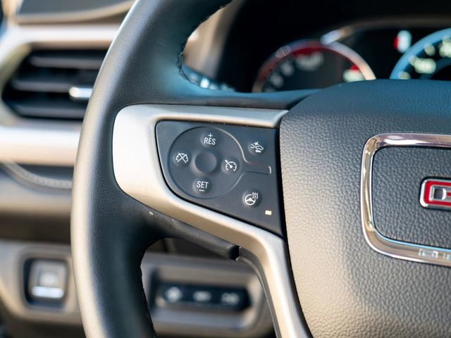 Used 2023 GMC Acadia Denali w/ Black Diamond Edition image 24