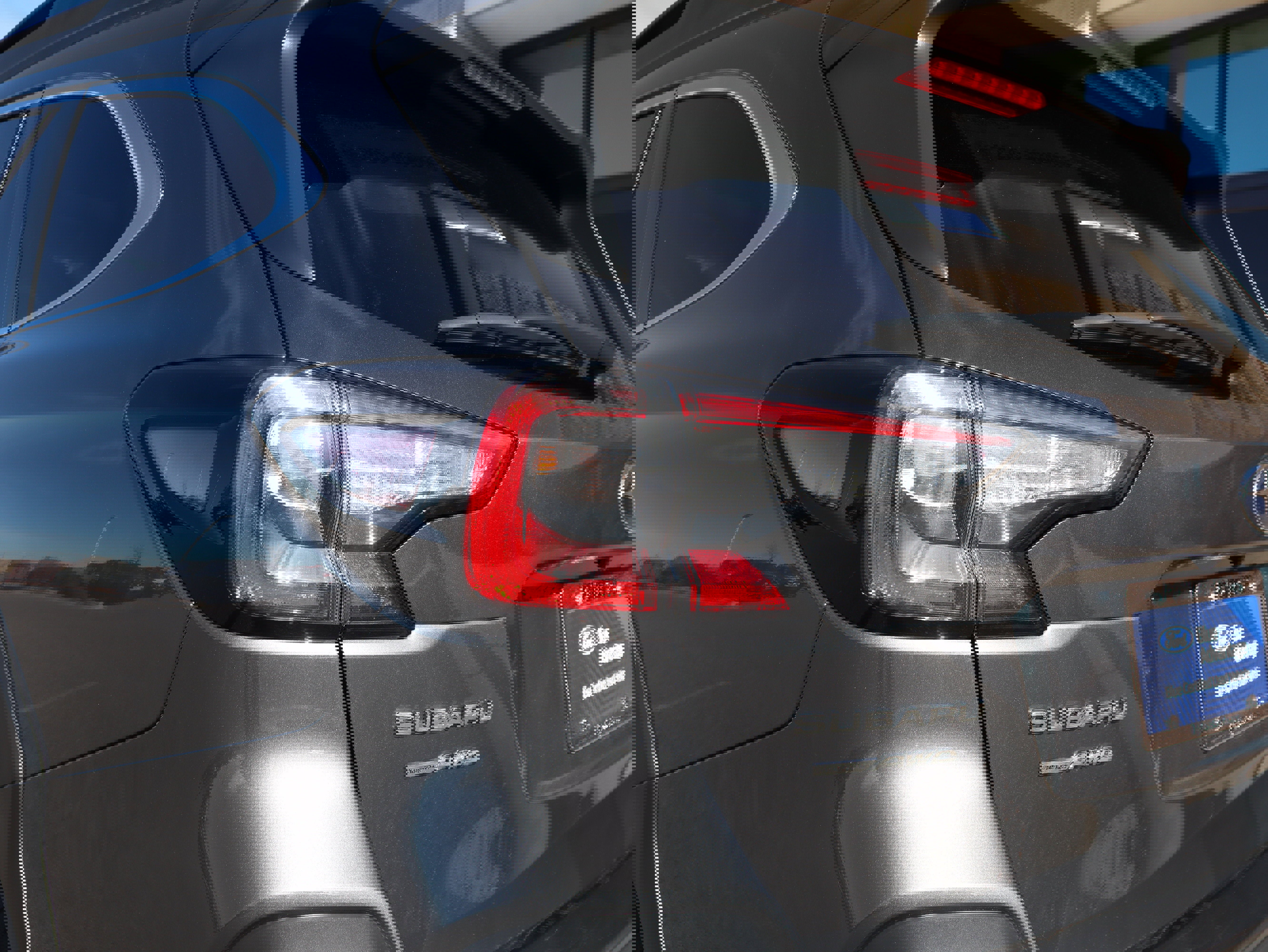 Used 2025 Subaru Outback Limited image 18