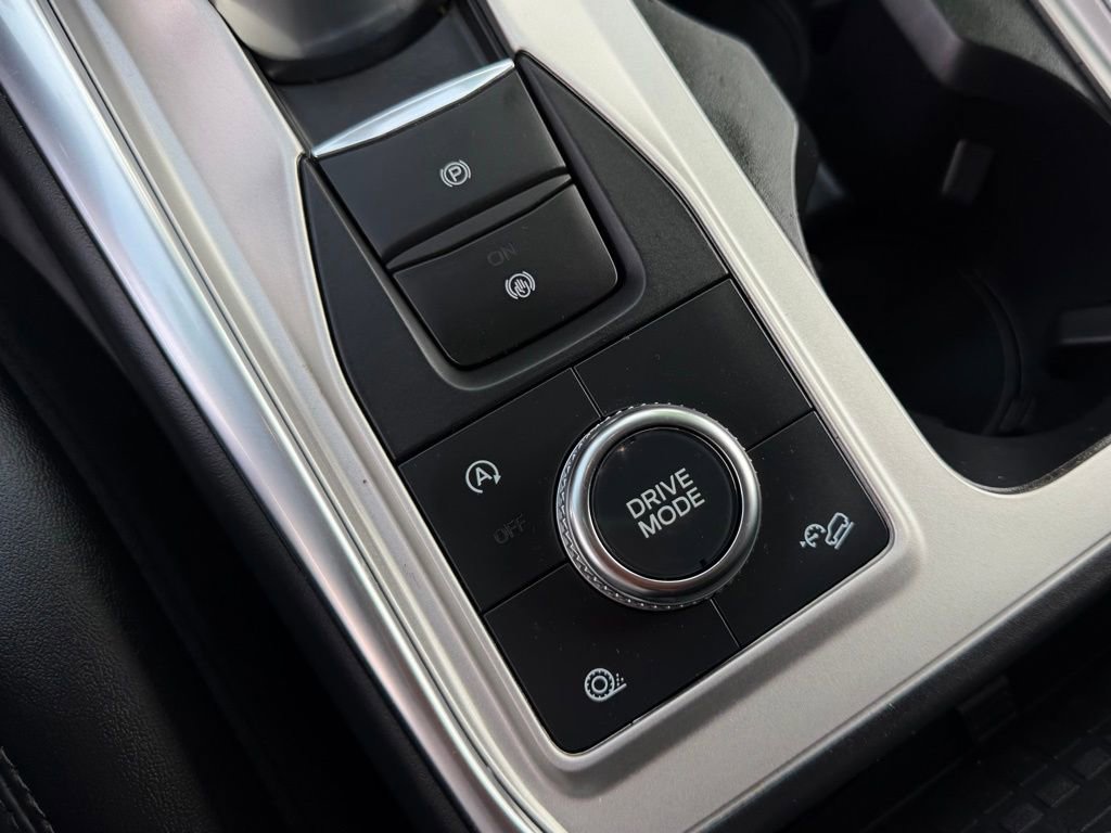 Certified 2023 Ford Explorer Platinum w/ Technology Package image 28