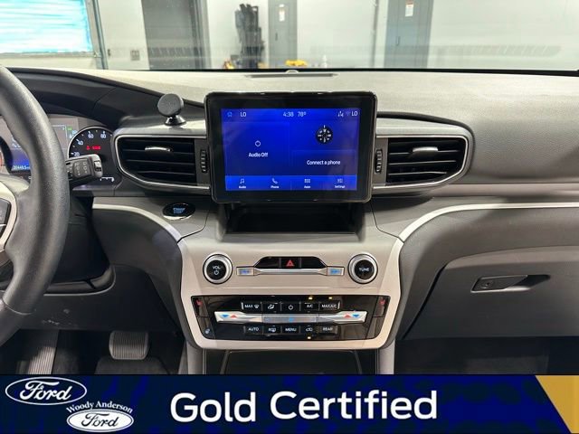 Certified 2022 Ford Explorer XLT w/ Equipment Group 202A image 15