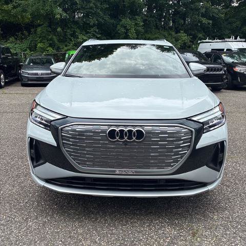 Used 2023 Audi Q4 e-tron Premium Plus AWD/4WD image 5