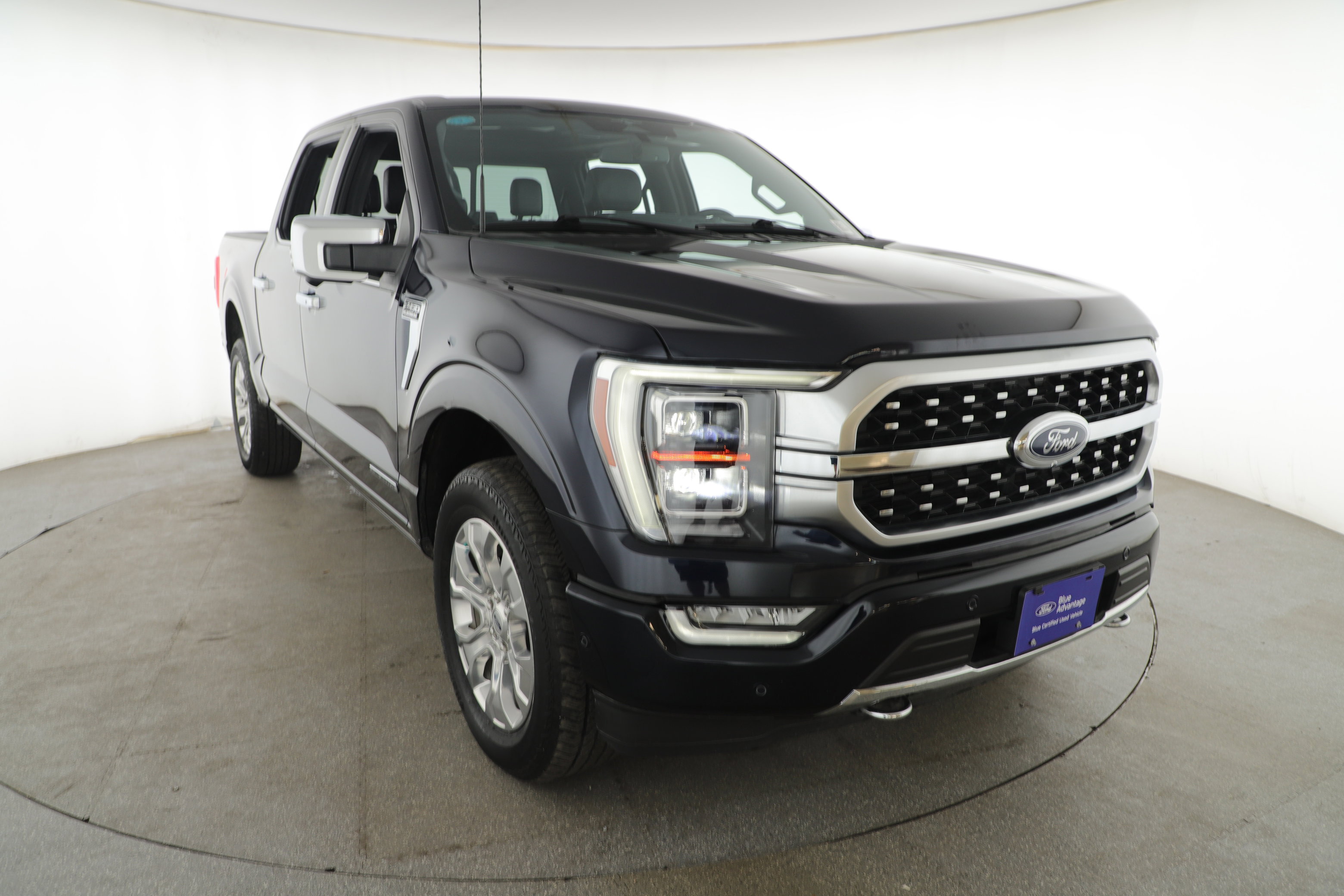 Certified 2023 Ford F150 Platinum w/ Equipment Group 701A High image 3