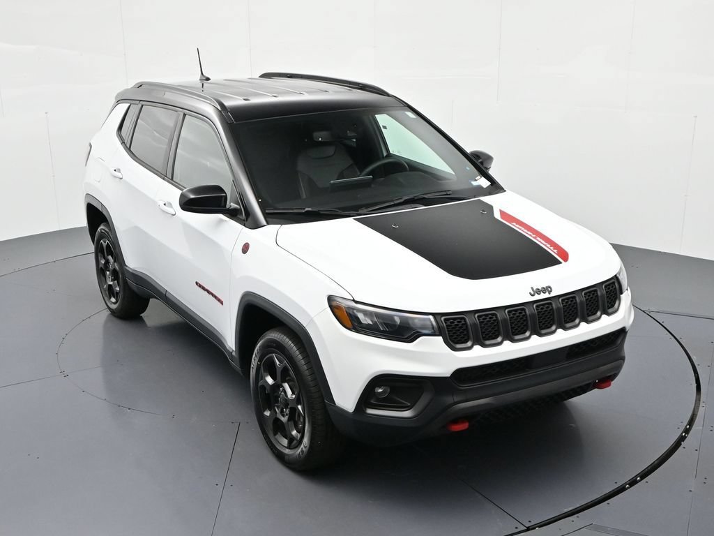 Used 2023 Jeep Compass Trailhawk AWD/4WD image 21