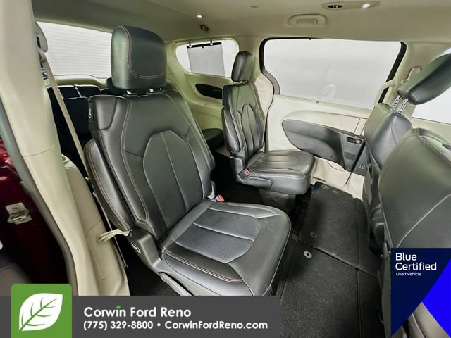 Used 2019 Chrysler Pacifica Touring-L FWD image 31
