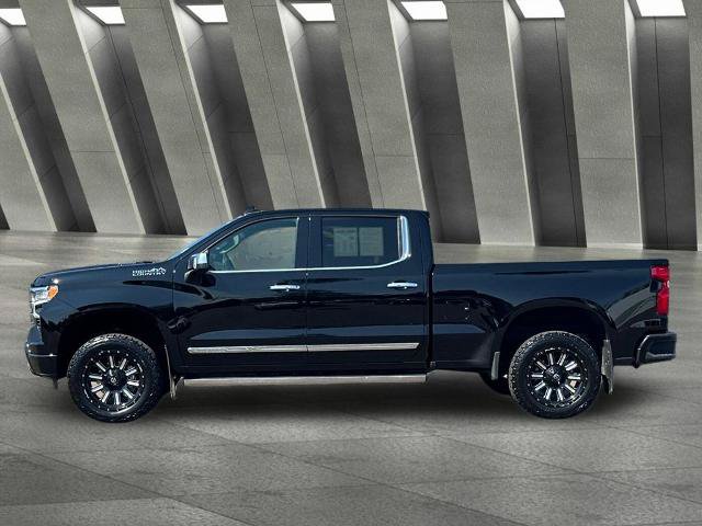 Used 2024 Chevrolet Silverado 1500 High Country w/ Technology Package AWD/4WD image 6