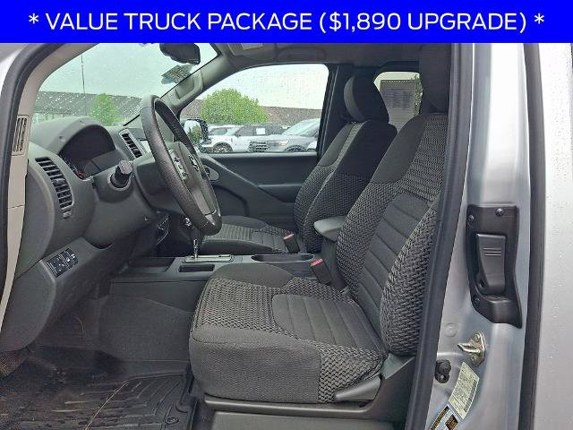 Used 2019 Nissan Frontier SV w/ Value Truck Package AWD/4WD image 13