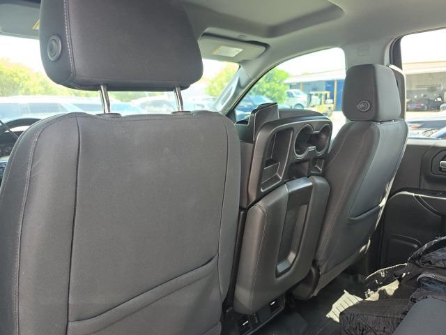 Used 2024 Chevrolet Silverado 1500 Custom RWD image 12