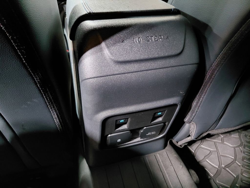 Certified 2024 Ford Bronco Wildtrak image 41