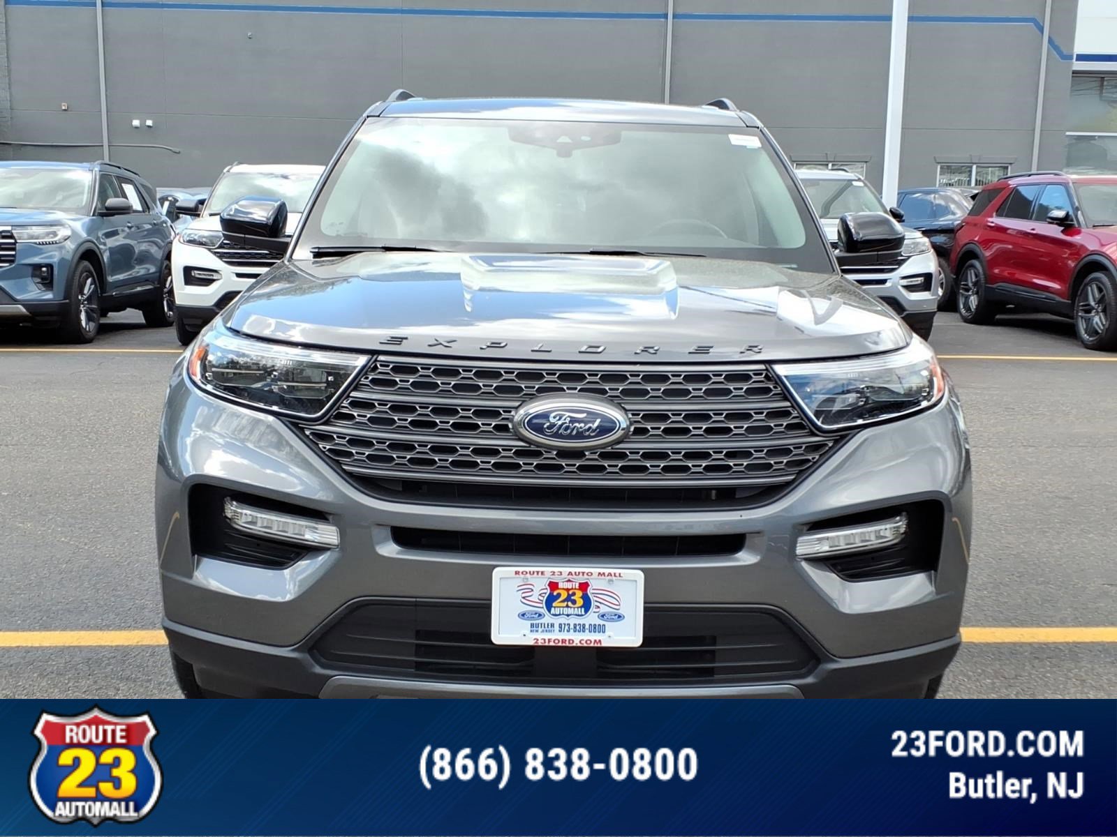 Certified 2024 Ford Explorer XLT w/ Equipment Group 202A AWD/4WD image 8