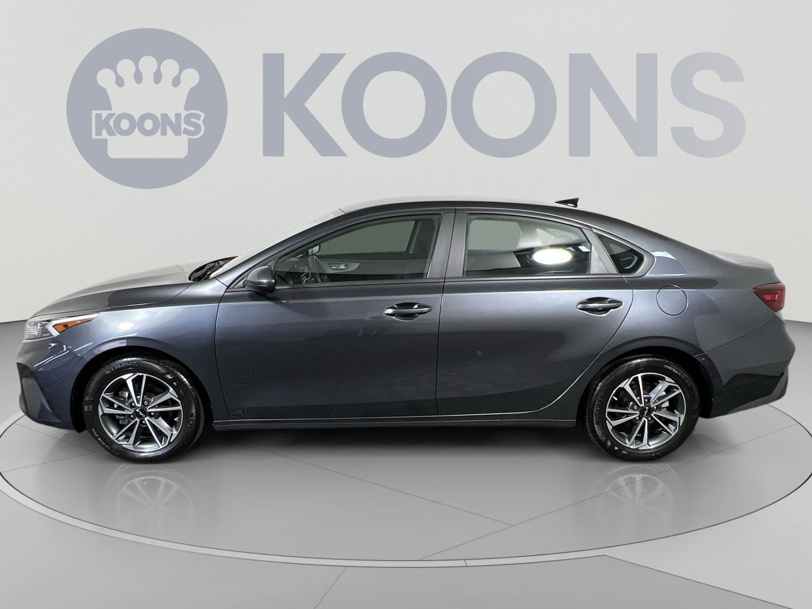Used 2023 Kia Forte LXS FWD image 7