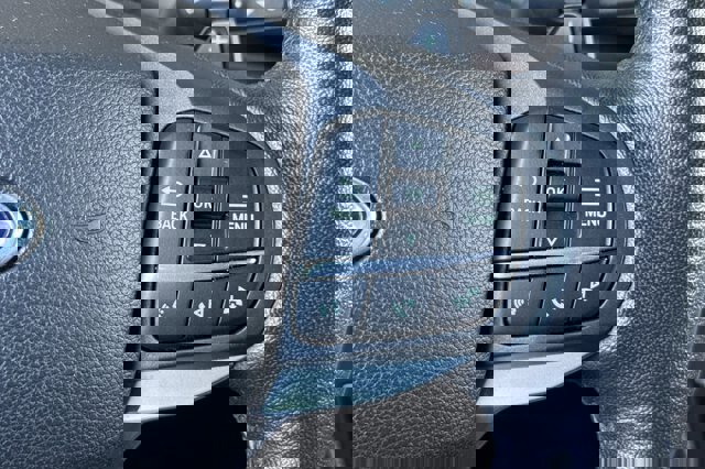 Certified 2020 Ford Explorer Limited w/ Hybrid Equipment Group 310A image 33