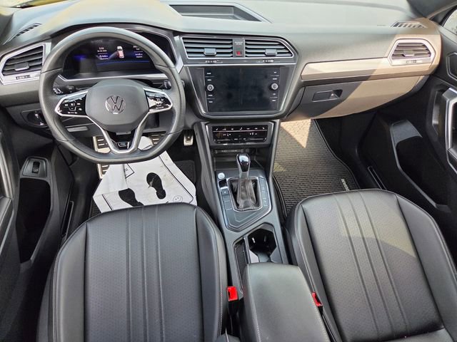 Used 2024 Volkswagen Tiguan SE R-Line image 14