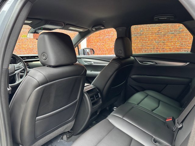Used 2022 Cadillac XT5 Luxury image 24