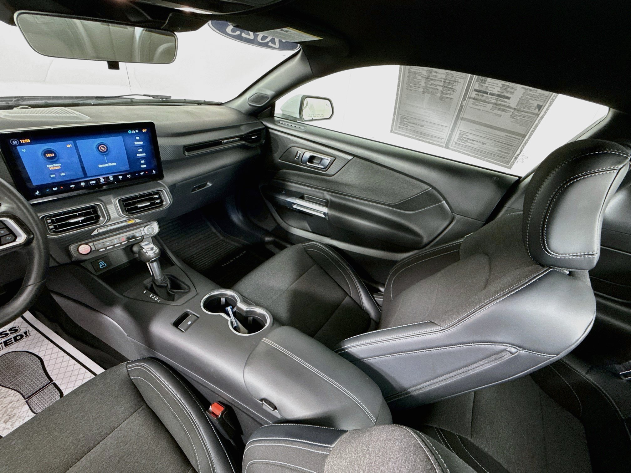 Certified 2025 Ford Mustang Coupe RWD image 23