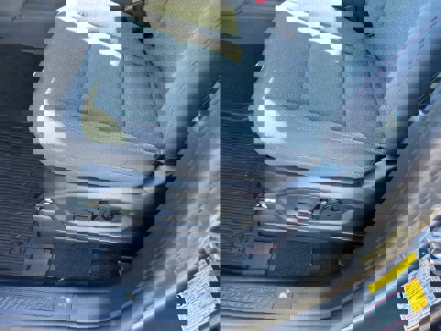 Certified 2025 Ford Explorer Active image 9