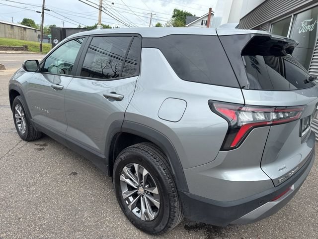 Used 2026 Chevrolet Equinox LT w/ Convenience Package II AWD/4WD image 8
