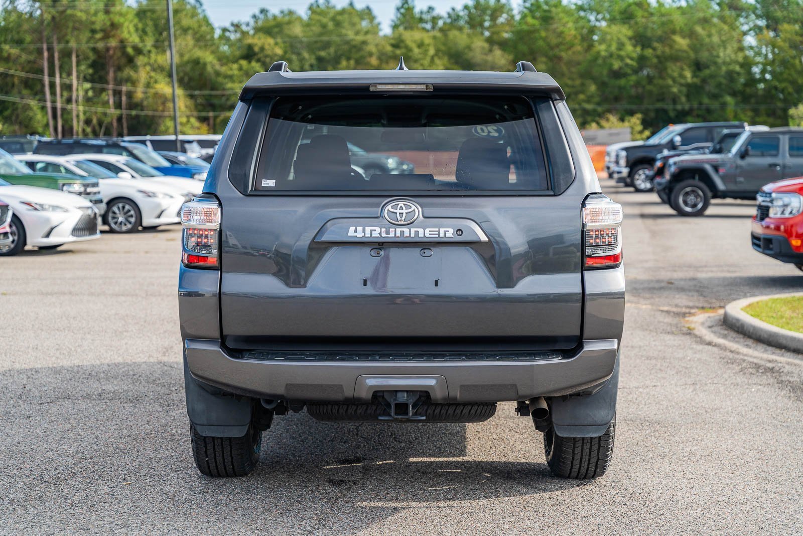 Used 2020 Toyota 4Runner SR5 image 4