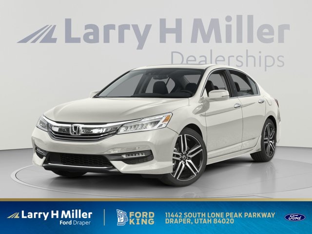 Used 2017 Honda Accord Touring image 1
