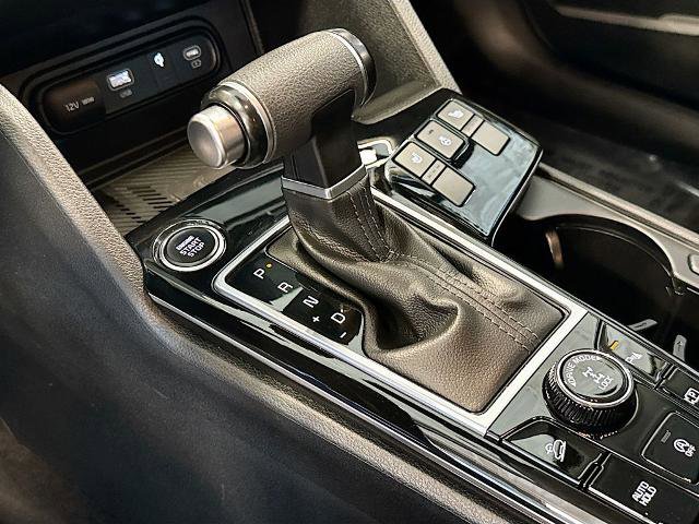 Used 2023 Kia Sportage EX image 7