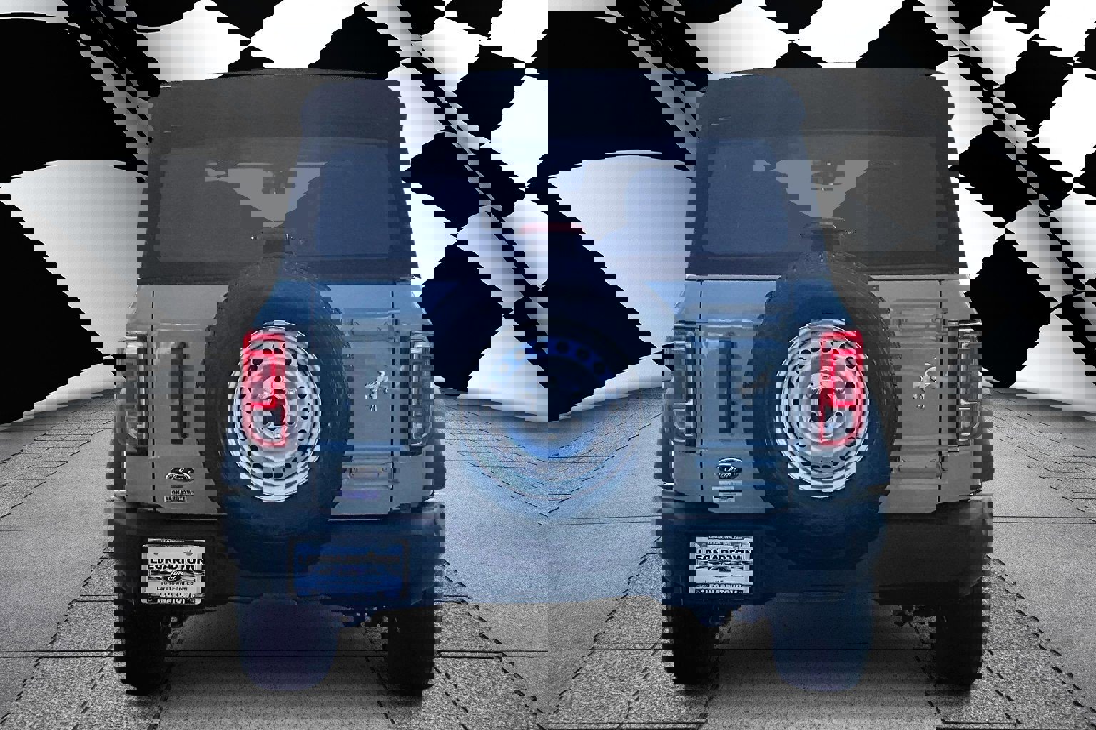 Certified 2022 Ford Bronco 4-Door image 3