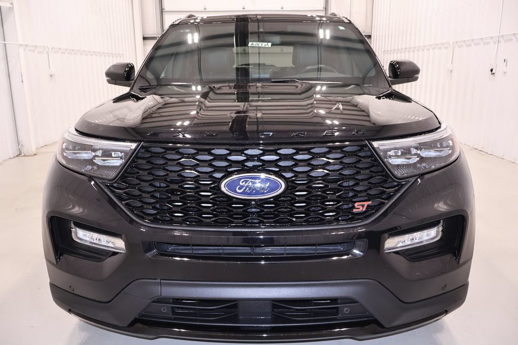 Certified 2023 Ford Explorer ST w/ Equipment Group 401A AWD/4WD image 5