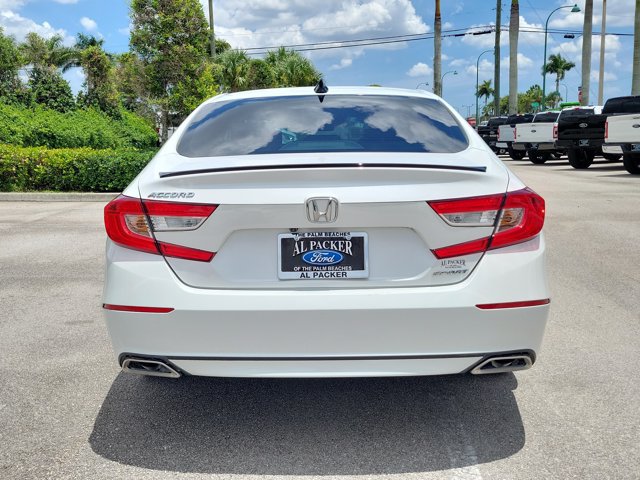 Used 2022 Honda Accord Sport image 9