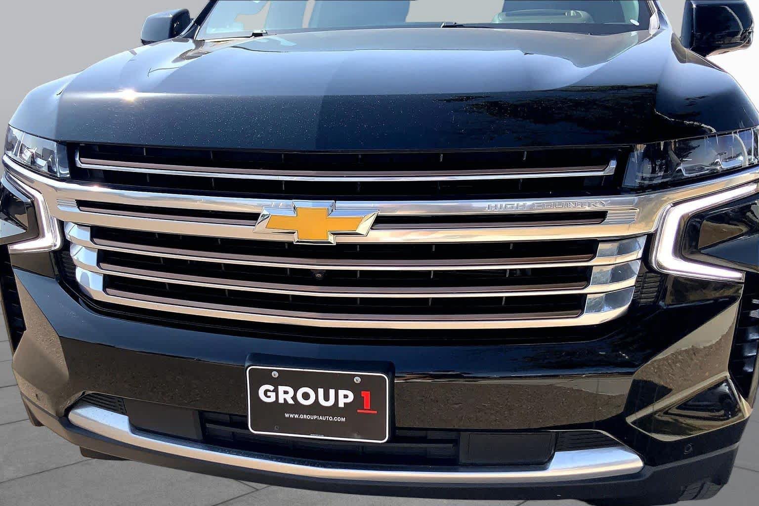 Used 2023 Chevrolet Tahoe High Country w/ Premium Package 2 AWD/4WD image 30