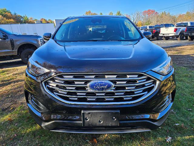 Certified 2024 Ford Edge Titanium image 2