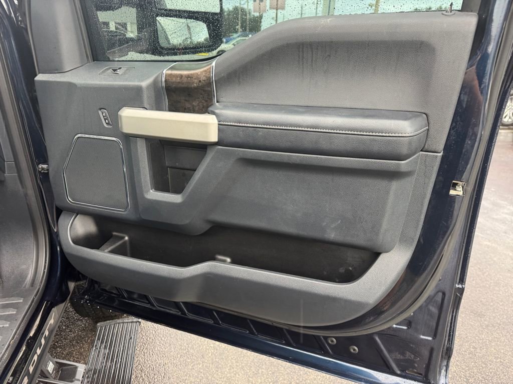 Certified 2022 Ford F250 Lariat image 21
