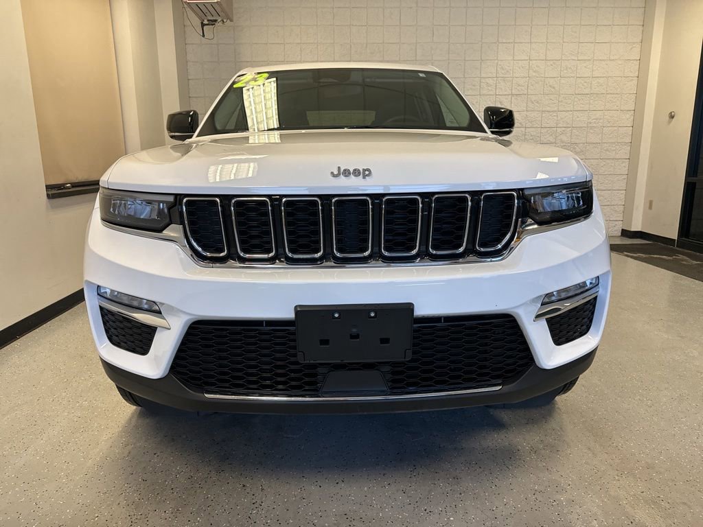 Used 2023 Jeep Grand Cherokee Limited w/ Trailer Tow Prep Group (B) image 17