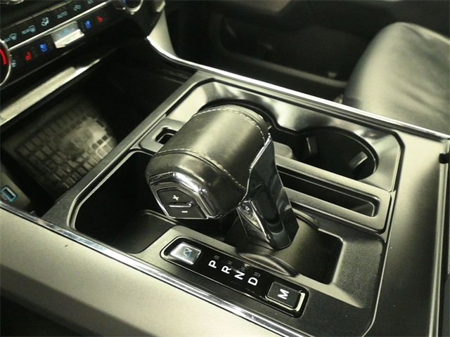 Certified 2022 Ford F150 Lariat w/ Equipment Group 502A High image 19