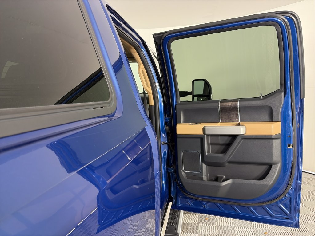 Certified 2022 Ford F250 Lariat w/ Lariat Ultimate Package AWD/4WD image 29