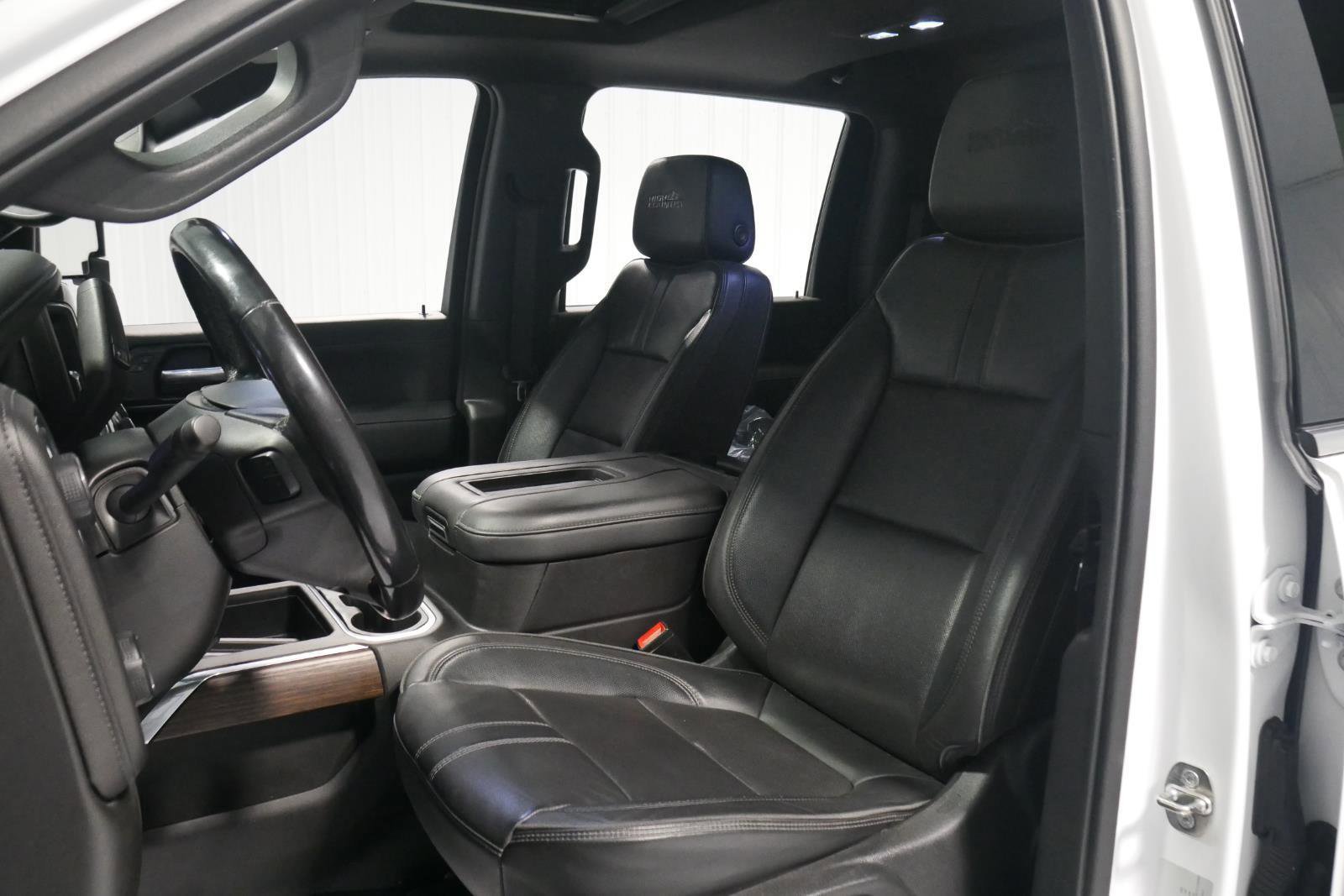 Used 2022 Chevrolet Silverado 2500 High Country image 10