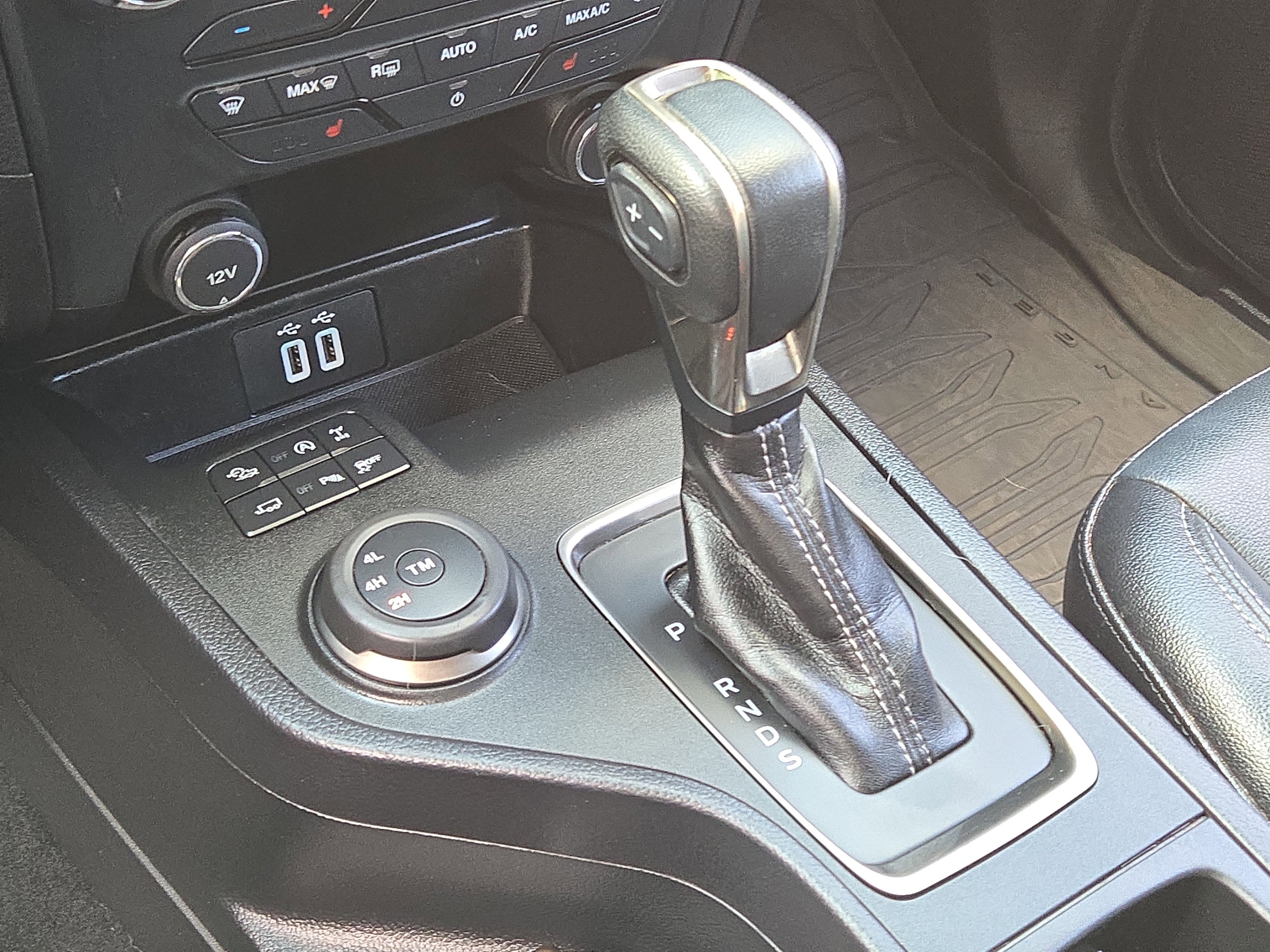 Certified 2020 Ford Ranger Lariat w/ Equipment Group 501A Mid image 27