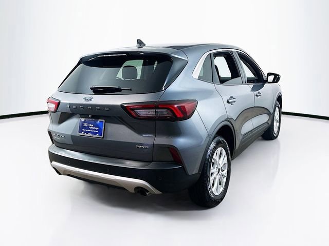 Certified 2023 Ford Escape Active w/ Tech Pack #2 image 5