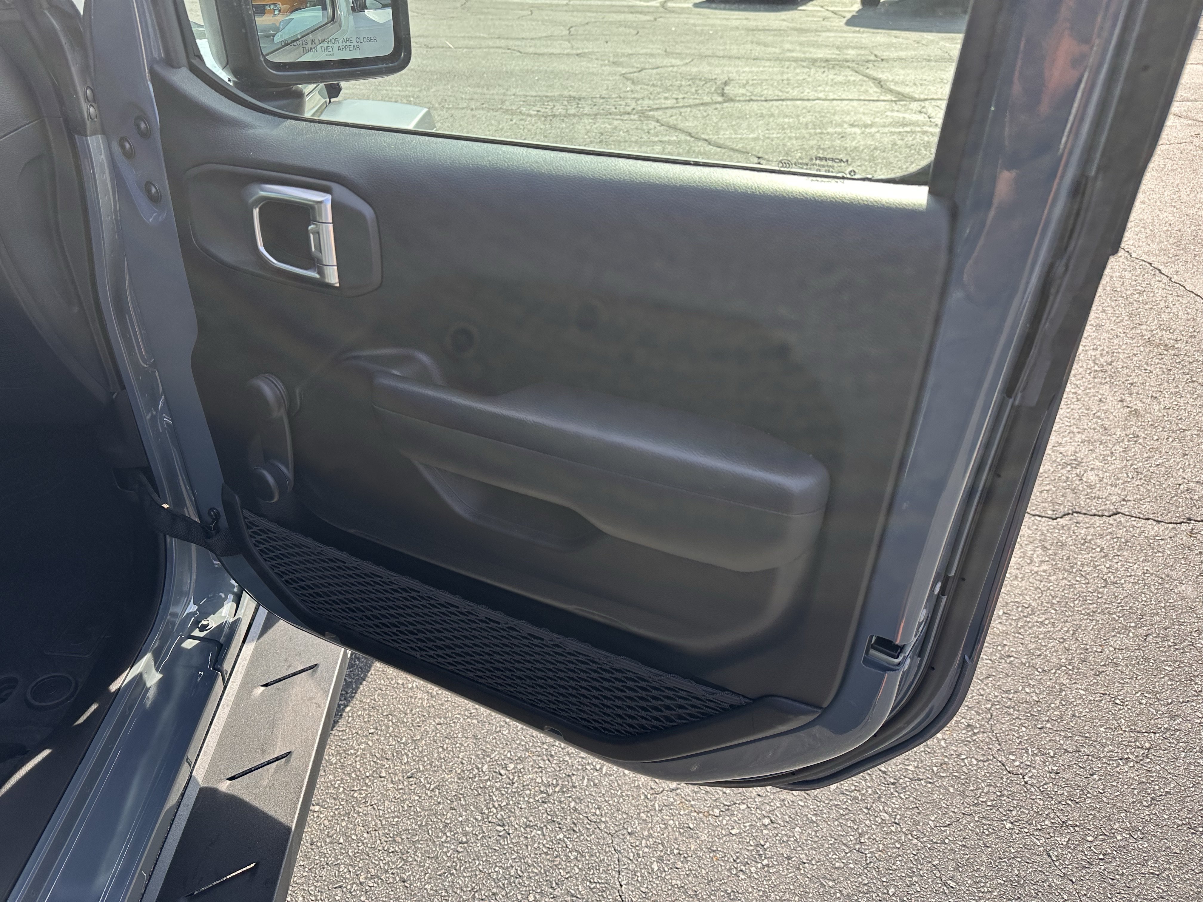 Used 2024 Jeep Wrangler Sport AWD/4WD image 12